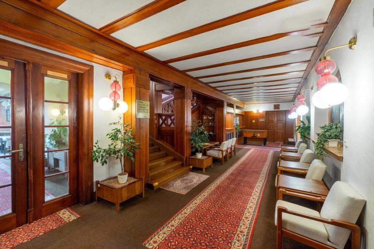 Hotel Vetrov Vysoké nad Jizerou Esterno foto