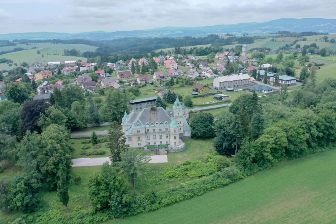 Hotel Vetrov Vysoké nad Jizerou Esterno foto